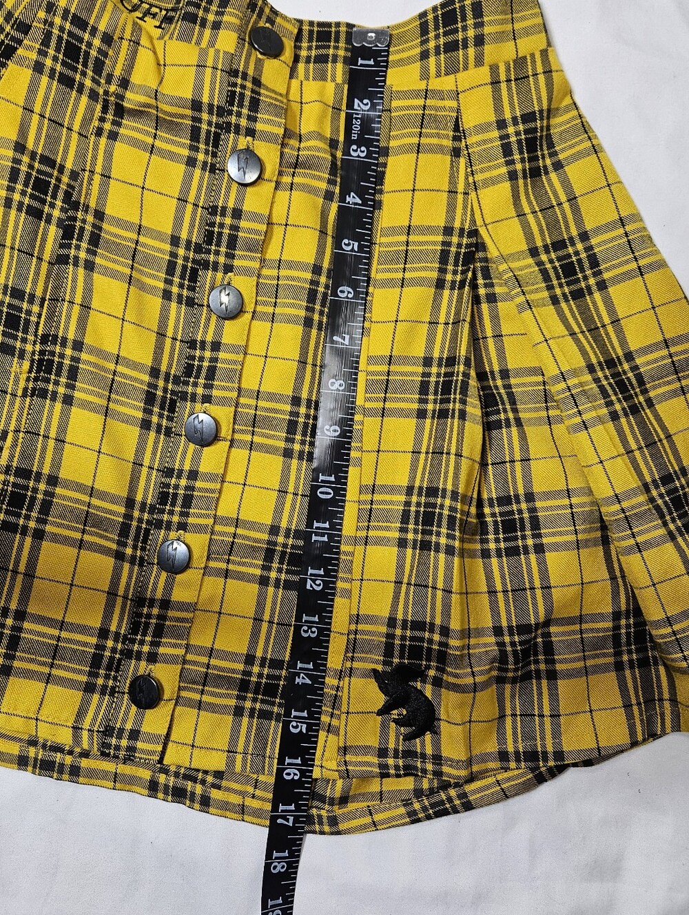 Harry Potter Hufflepuff Plaid Pleated Skirt NWT Yellow Black Button Front Size S - Picture 8 of 8
